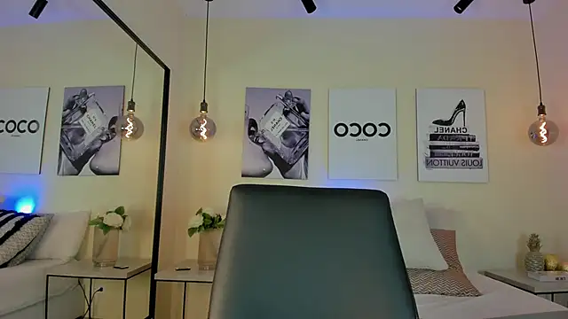 Samantha hotly online show from 05.21.26