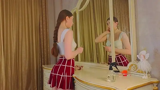 EadlinGillim online show from 11.06.25