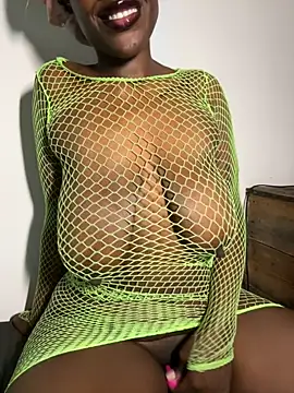 bustyblackebony online show from 10.02.25