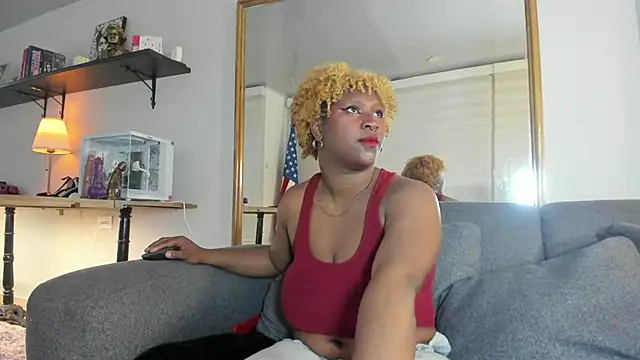 Nessa fox  online show from 10.17.25