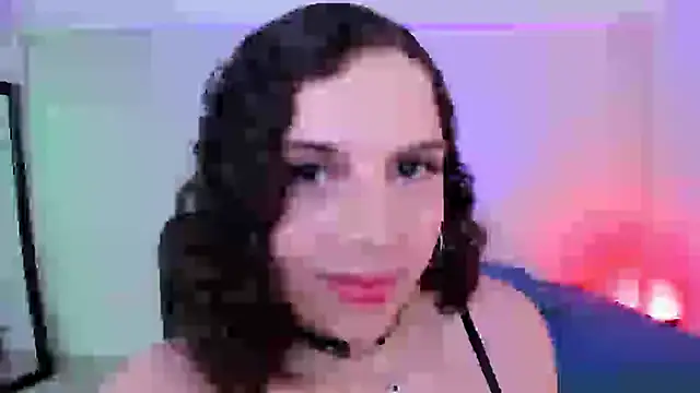 Snapshot of catleya_noire chatting on 09.20.25 catleya noire online show from 09.20.25