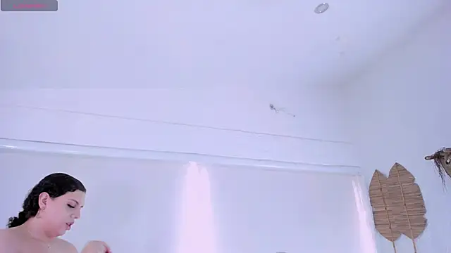 Snapshot of catleya_noire chatting on 12.05.25 catleya noire online show from 12.05.25