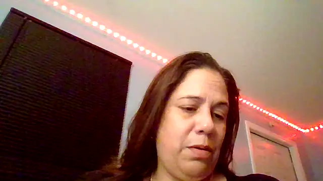 PrettyKittyMia online show from 01.08.26