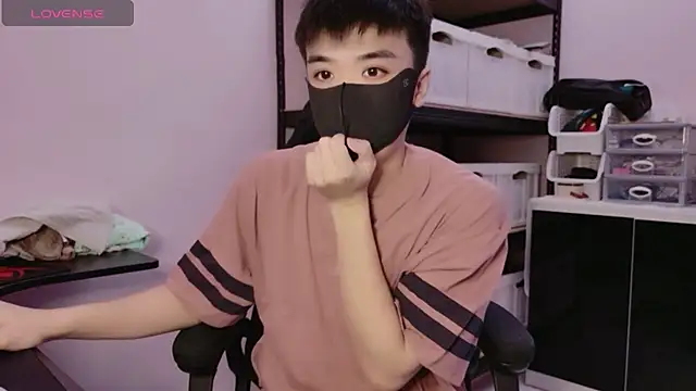 doggyman523 online show from 10.01.25