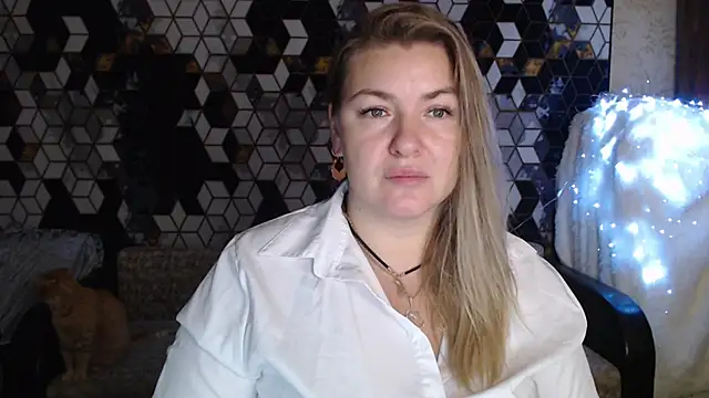 NikaSkylink online show from 12.03.25