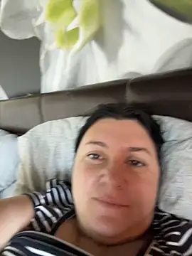 Liza Will online show from 10.21.25