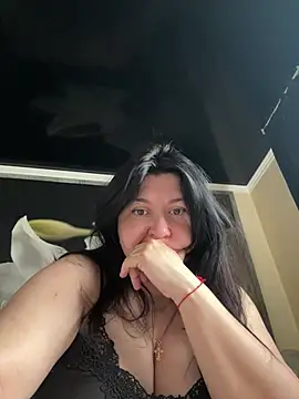 Liza Will online show from 04.10.26