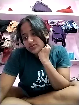 Snapshot of Fun__with__Prity chatting on 10.11.25 Fun  with  Prity online show from 10.11.25