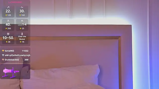 Ashley Roys online show from 04.18.26