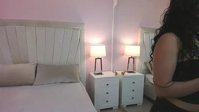 LittleeStar online show from 09.27.25