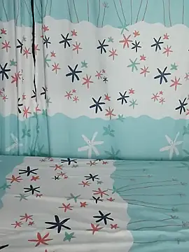 AntonelaMorriz online show from 11.21.25