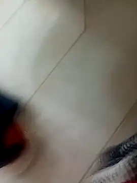 Snapshot of PARAJHONAAN chatting on 11.25.25 PARAJHONAAN online show from 11.25.25