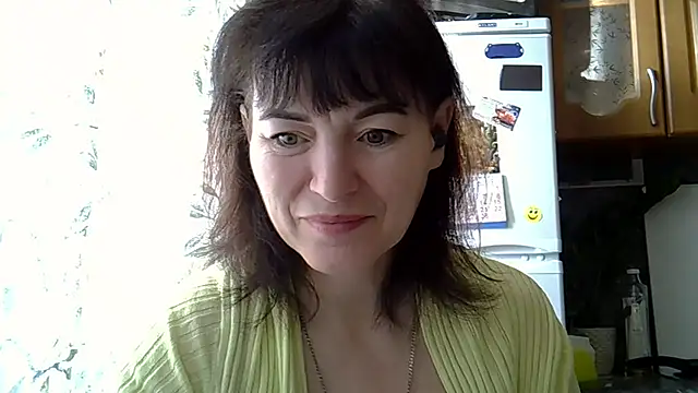 Snapshot of Krystal_82 chatting on 02.01.26 Krystal 82 online show from 02.01.26