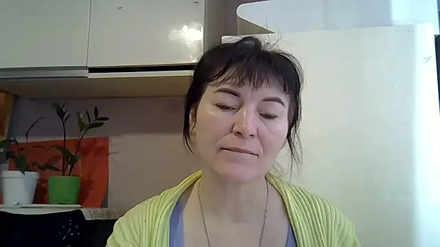 Snapshot of Krystal_82 chatting on 02.12.26 Krystal 82 online show from 02.12.26