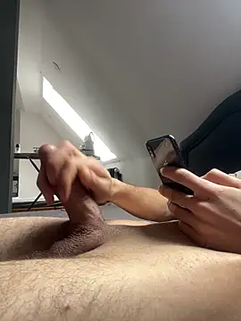 Snapshot of musti312 chatting on 11.22.25 musti312 online show from 11.22.25