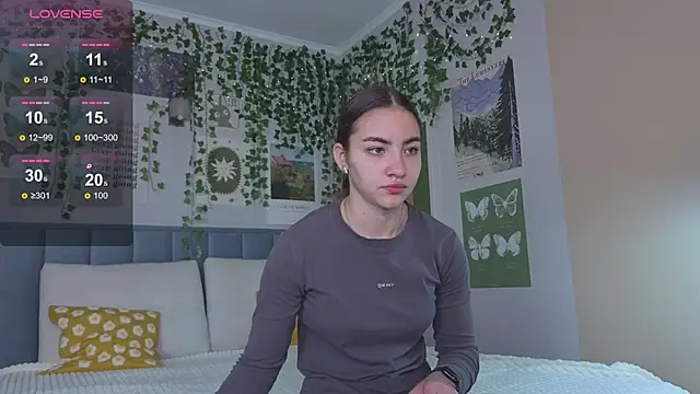 Ashley Pierce online show from 09.25.25