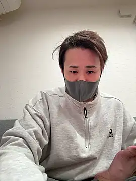 Snapshot of TinTin3432 chatting on 11.02.25 TinTin3432 online show from 11.02.25