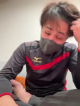 Snapshot of TinTin3432 chatting on 11.04.25 TinTin3432 online show from 11.04.25