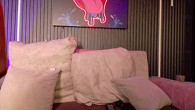 ZafiraRose online show from 01.18.26