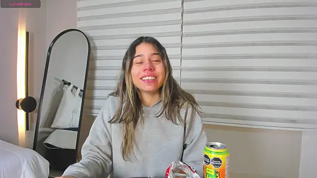 Rachell criss online show from 01.17.26