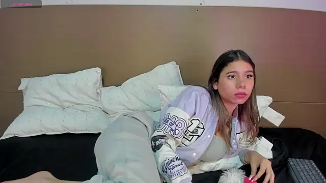 Rachell criss online show from 04.09.26