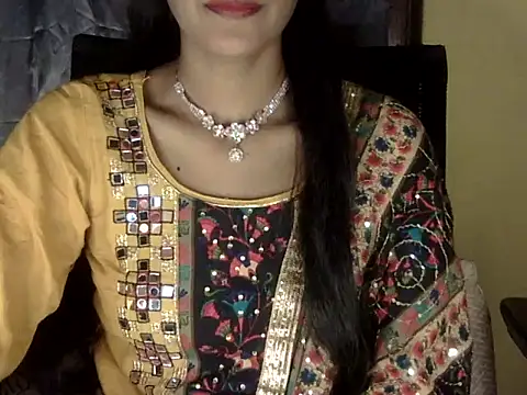 zara Khan0 online show from 11.25.25