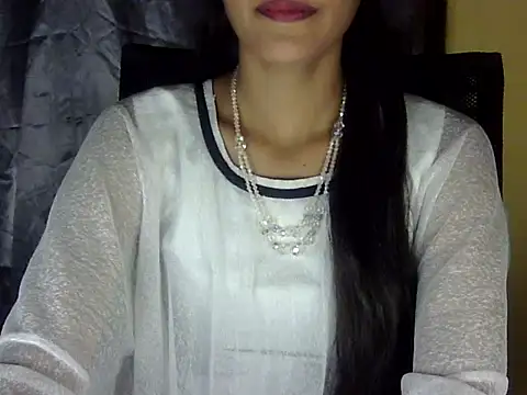 zara Khan0 online show from 12.02.25