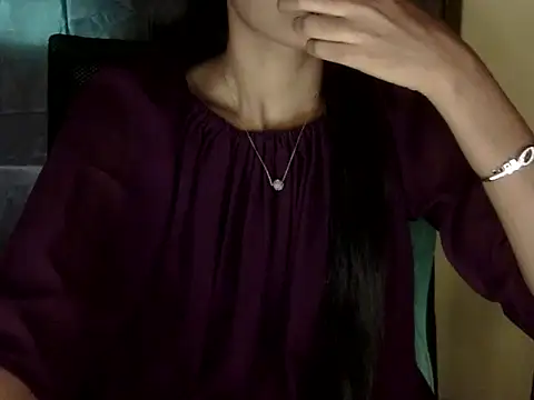 zara Khan0 online show from 12.18.25