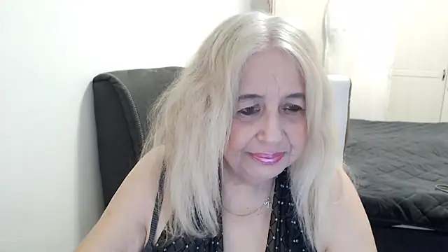 SusiLifeXXX online show from 04.15.26