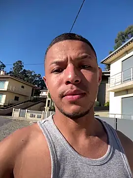 Snapshot of Mlkrrp chatting on 09.29.25 Mlkrrp online show from 09.29.25