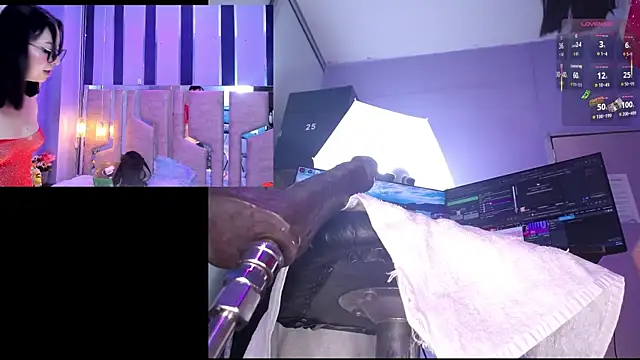 NicoleFerrel online show from 02.25.26