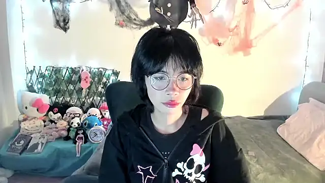 dolliette24 online show from 10.14.25