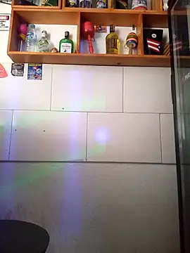 Snapshot of vboli08 chatting on 10.28.25 vboli08 online show from 10.28.25