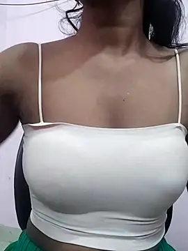 Snapshot of Reeta-rani chatting on 09.27.25 Reeta-rani online show from 09.27.25