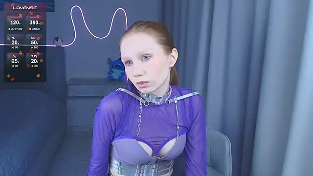 FoxyMira online show from 11.15.25