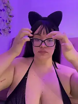 Emily Taylor2 online show from 02.06.26