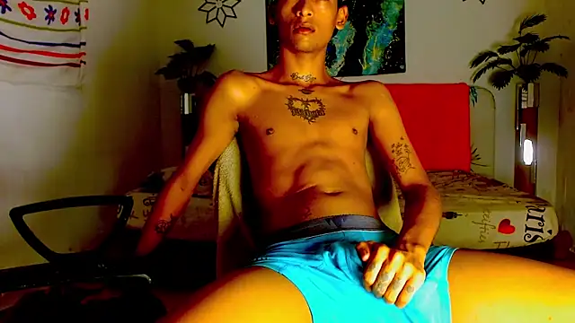 Snapshot of gabo_hotboy chatting on 07.08.26 gabo hotboy online show from 07.08.26