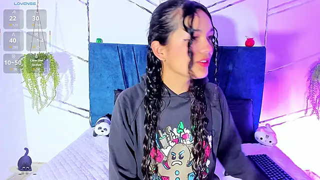 Camilla Miller01 online show from 11.15.25