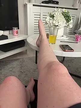 Snapshot of Princesslolauk chatting on 07.07.26 Princesslolauk online show from 07.07.26
