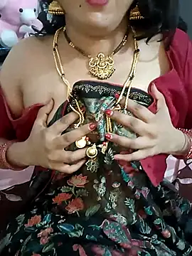 Snapshot of Niharika555 chatting on 07.19.26 Niharika555 online show from 07.19.26