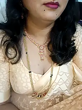 Snapshot of Niharika555 chatting on 07.28.26 Niharika555 online show from 07.28.26