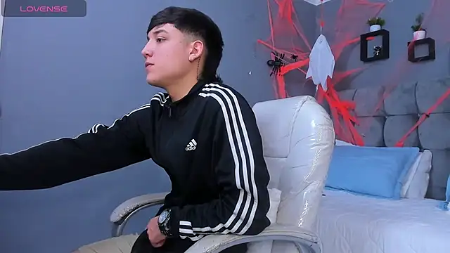 Ares di martin online show from 11.04.25