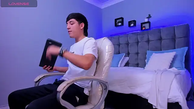 Ares di martin online show from 11.25.25