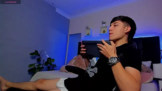 Ares di martin online show from 12.13.25