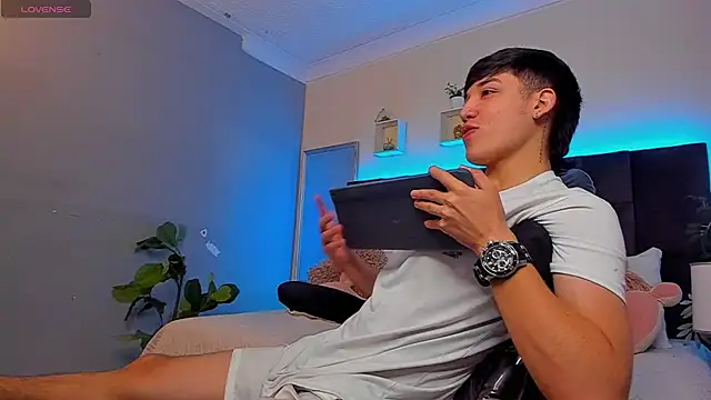 Ares di martin online show from 12.16.25