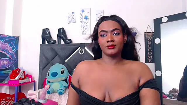 NatashaBella online show from 11.27.25