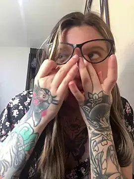 KoraSweett online show from 12.19.25