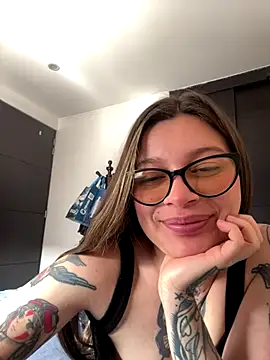 KoraSweett online show from 01.08.26