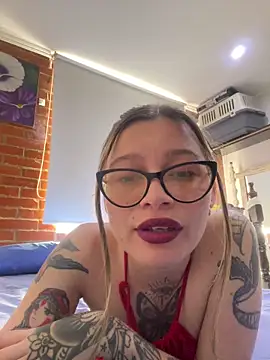 KoraSweett online show from 02.04.26