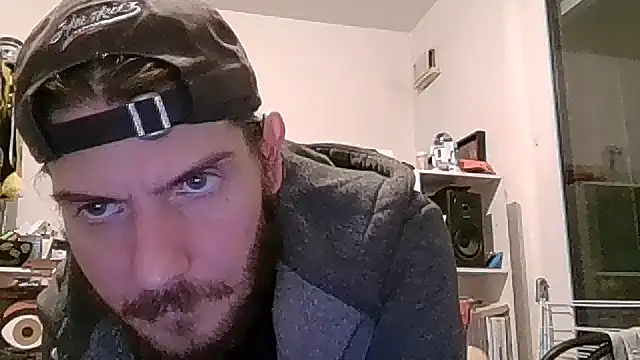 Snapshot of captainckring chatting on 06.11.26 captainckring online show from 06.11.26